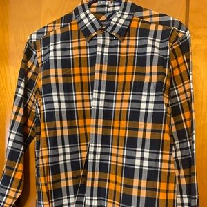 Size medium AE button down shirt